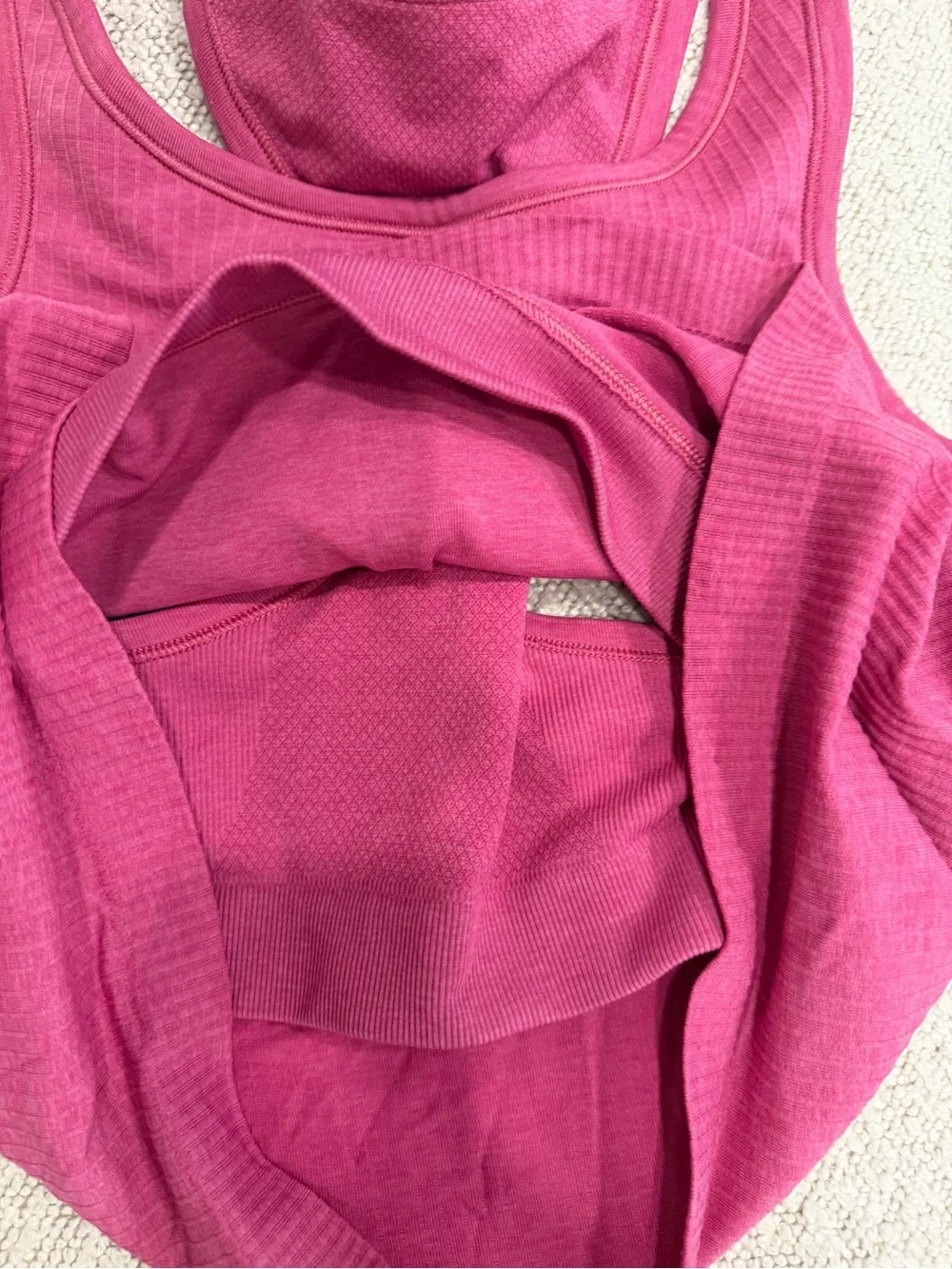 Lululemon Athletica Women’s Ribbed Scoop Neck Crop Top size 12